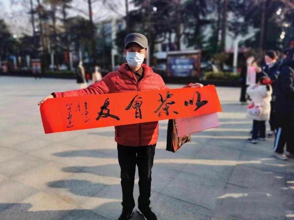 210219玄武门街道举办“福到，2021cow(牛) 你了！”新春送福活动.jpg